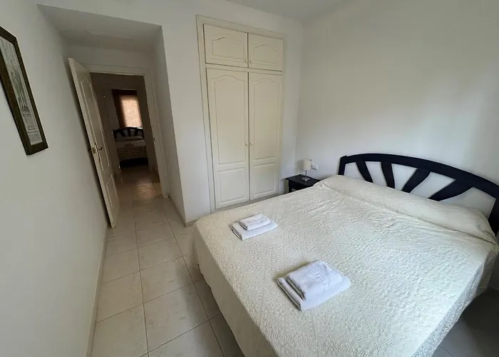 Apartament La Fontana B Planta Baja- Serviden